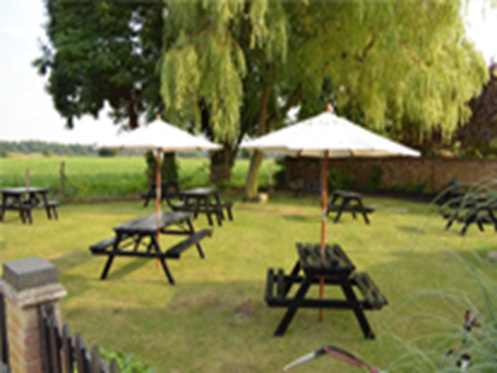 Bed and Breakfast The King William IV Royston Pokoj fotografie